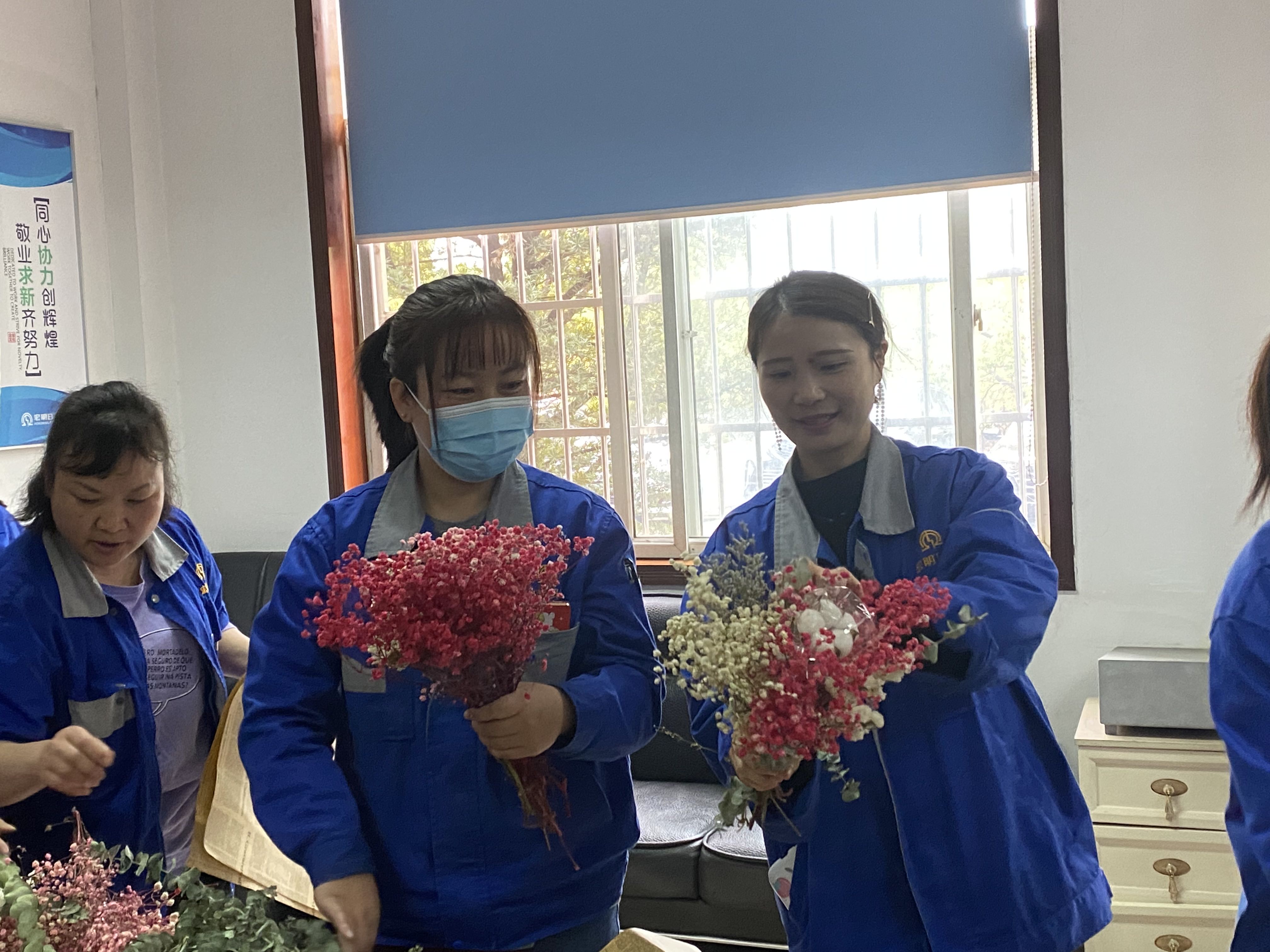 九游网页版,宏明日望,株洲电子科技,湖南电容器,株洲电容器,电容器